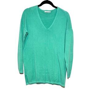 Staccato Women V-neck Sweather Small